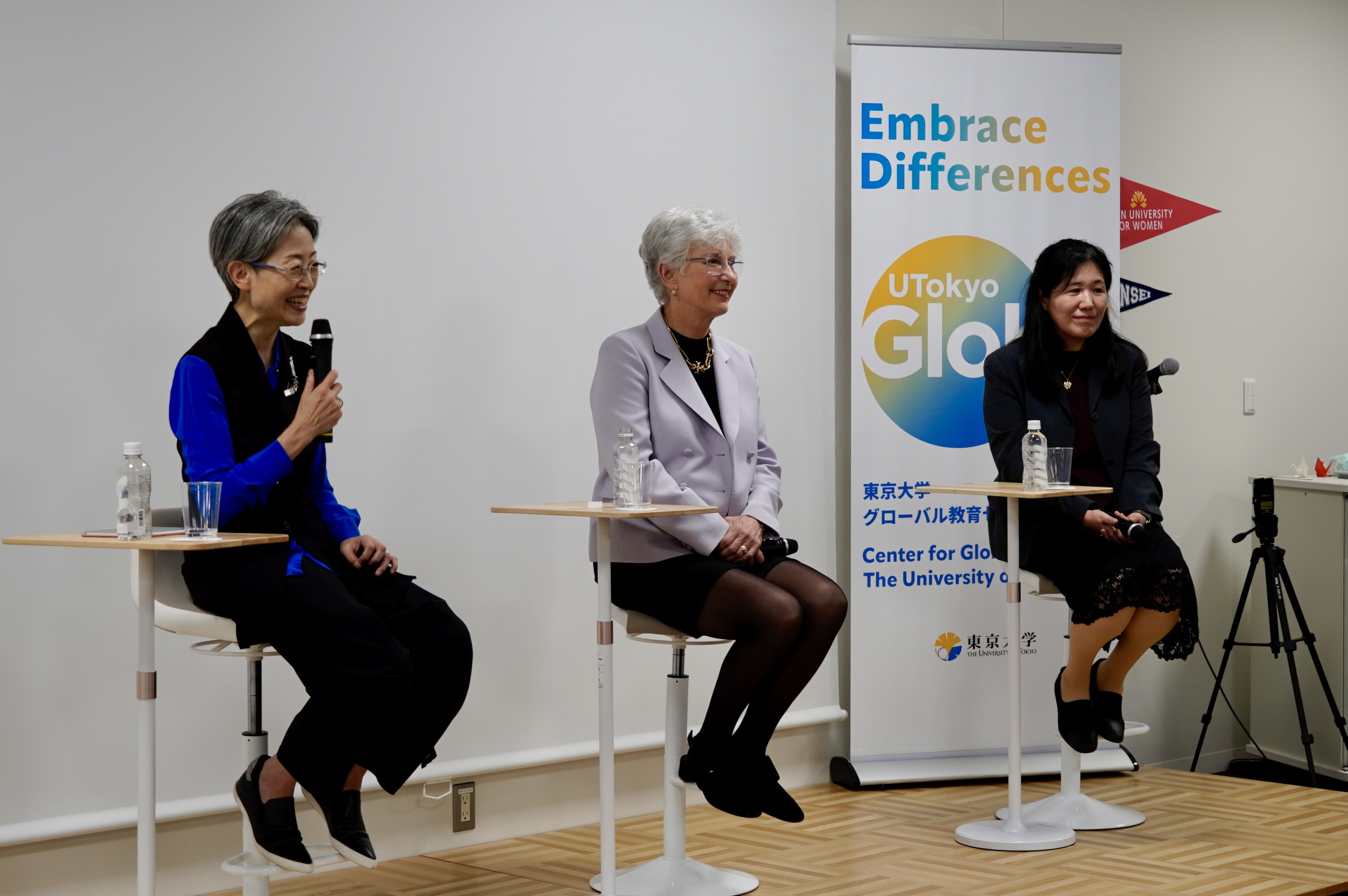 Dialogue among Lecture by Dr. Cynthia M. Friend, Prof. Kaori Hayashi (Executive Vice President of UTokyo), and Prof. Mio Murao (Professor at Graduate School of Science)  (3)