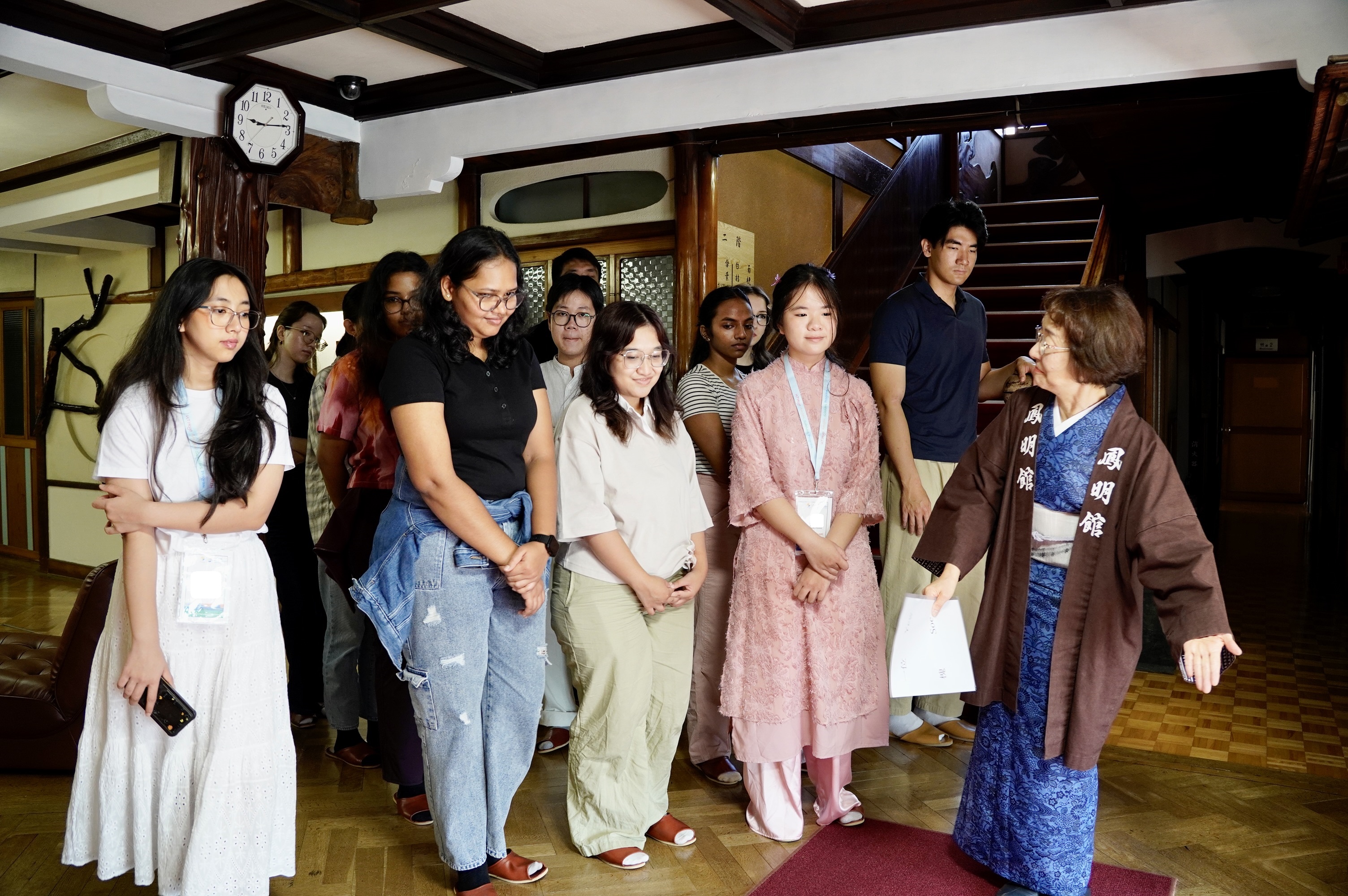 Guided tour at Homeikan_2