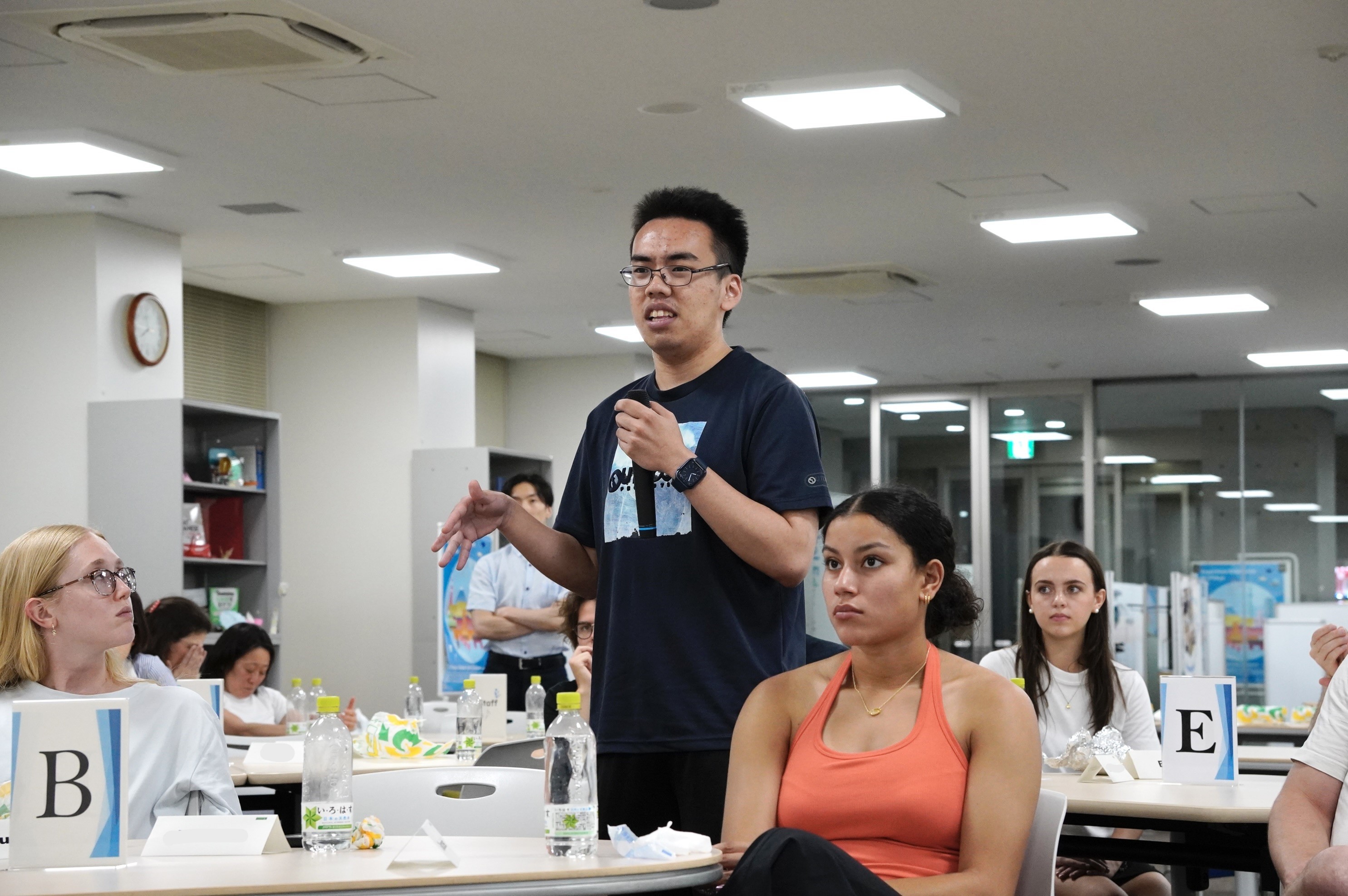 Dialogue with students_1