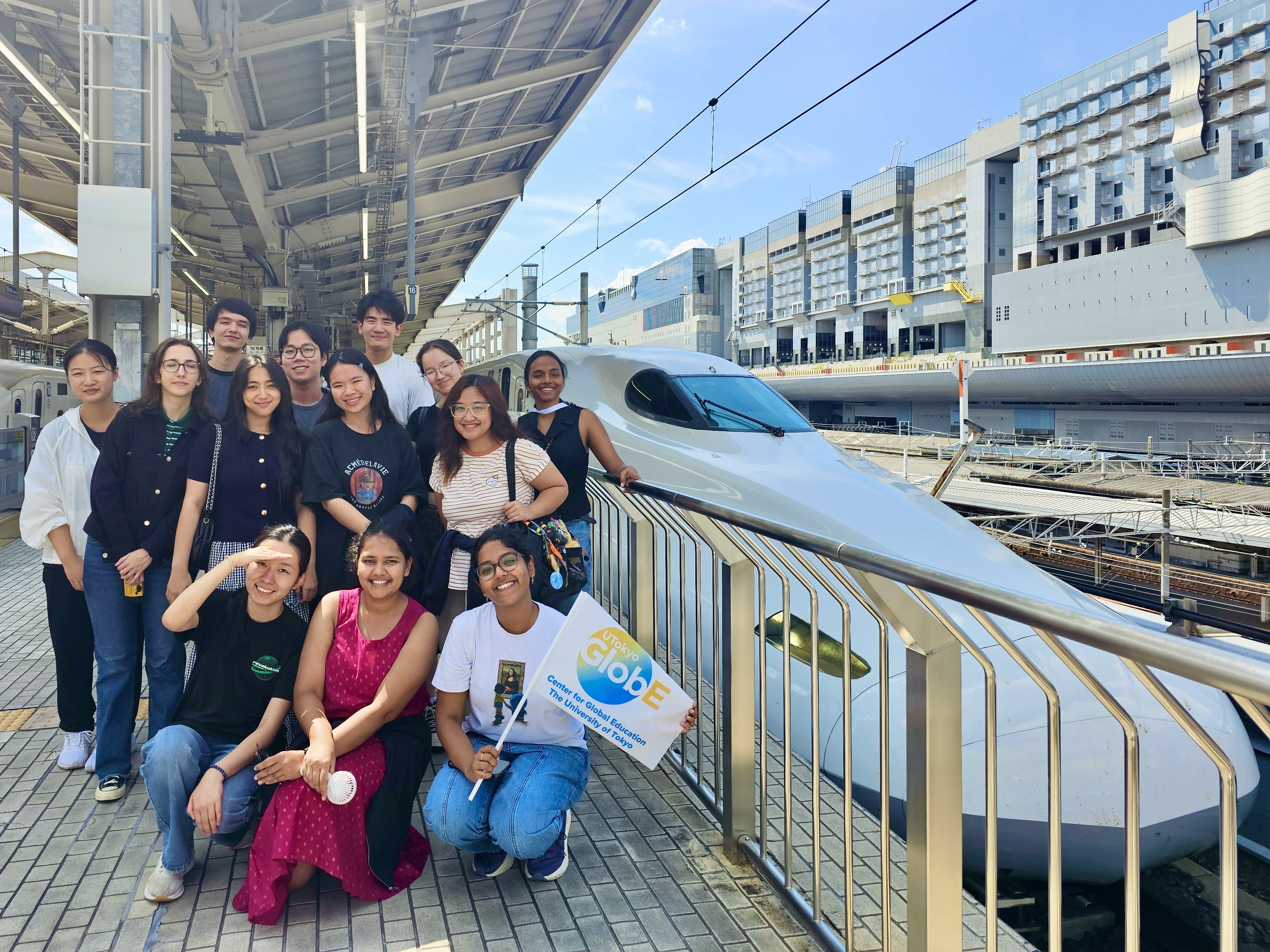 Group photo at the Tokyo Station